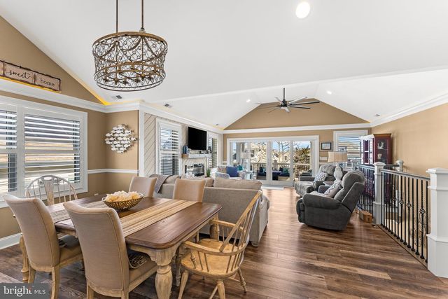 112 W WISTERIA RD, Wildwood, NJ 08260