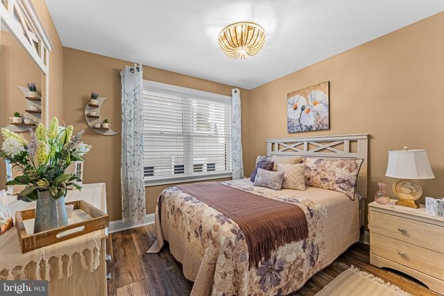 112 W WISTERIA RD, Wildwood, NJ 08260