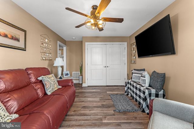 112 W WISTERIA RD, Wildwood, NJ 08260