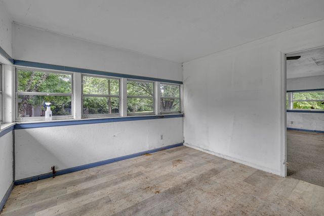 21 Prospect Rd, Fayetteville, TN 37334