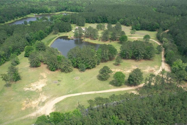 67.77 acres La Hwy 421, St Francisville, LA 70775