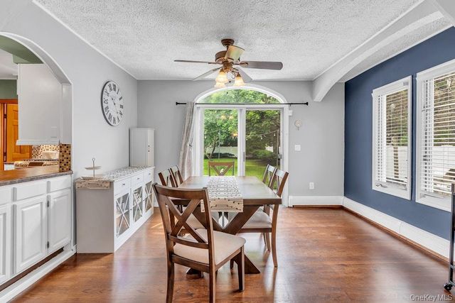 77 Rollstone Avenue, West Sayville, NY 11796