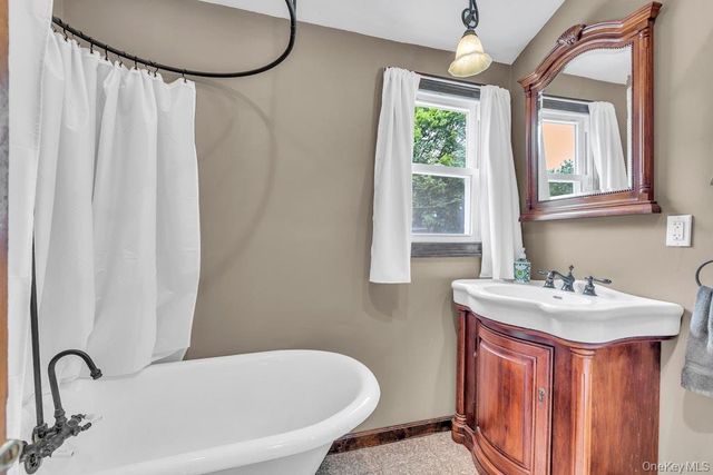 77 Rollstone Avenue, West Sayville, NY 11796