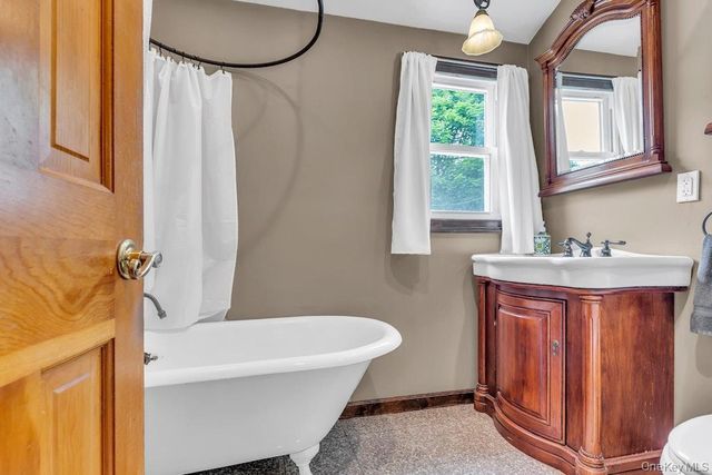 77 Rollstone Avenue, West Sayville, NY 11796