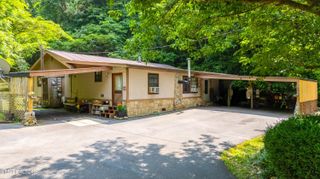 1069 Bryan View Rd, Sevierville, TN 37862