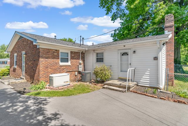 118 Georgia Street, Versailles, KY 40383