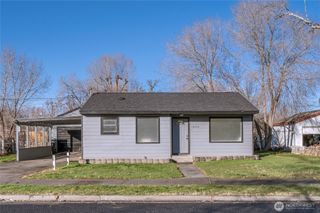 1820 W Lakeside Drive, Moses Lake, WA 98837