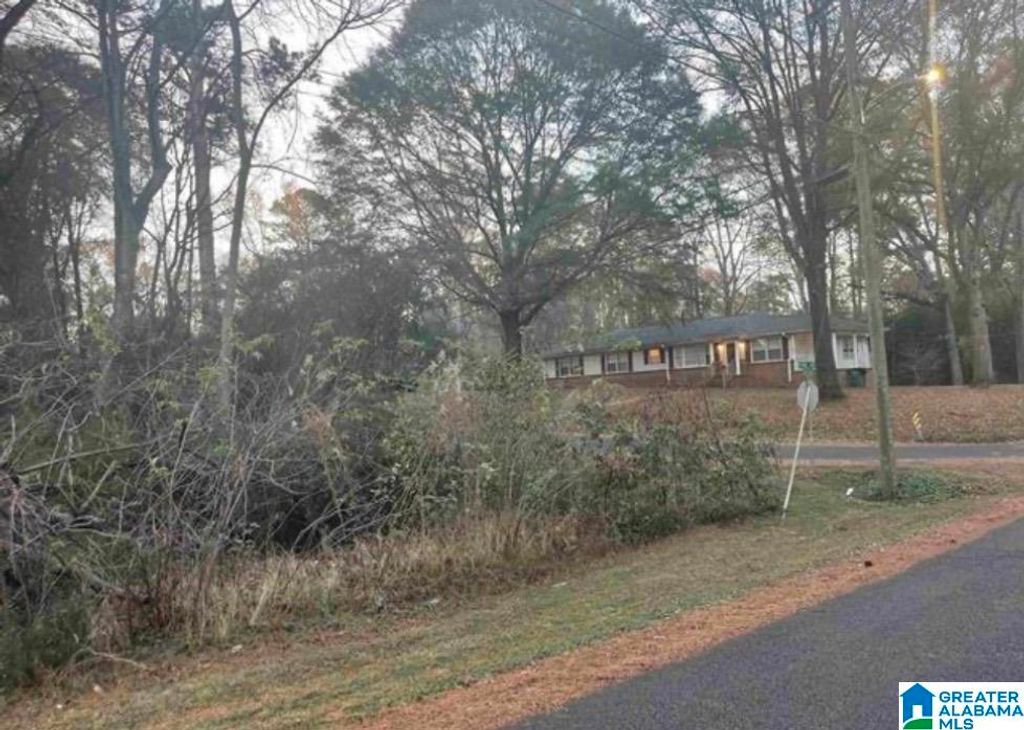 542 5TH COURT, Pleasant Grove, AL 35127