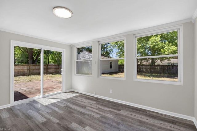 341 Malden LN, Newport News, VA 23602