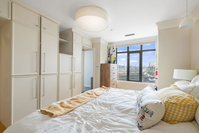 75 Clarendon St 602, Boston, MA 02116