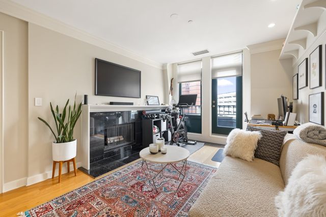 75 Clarendon St 602, Boston, MA 02116