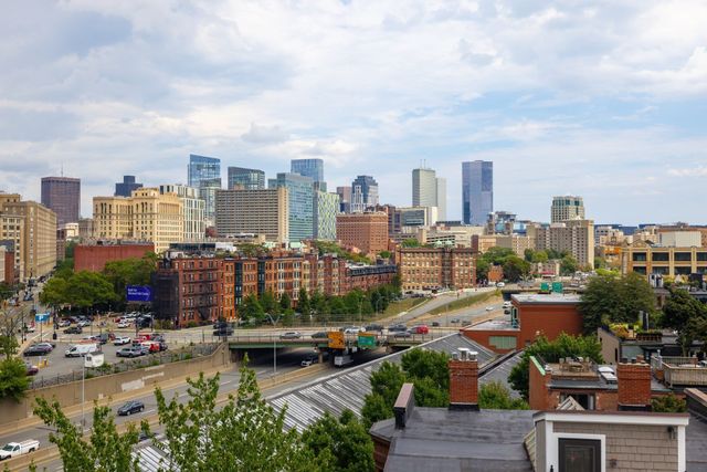 75 Clarendon St 602, Boston, MA 02116