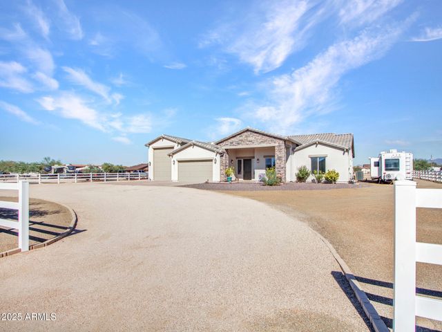 508 E GALVIN Street, Phoenix, AZ 85086