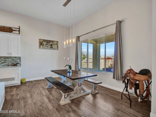 508 E GALVIN Street, Phoenix, AZ 85086