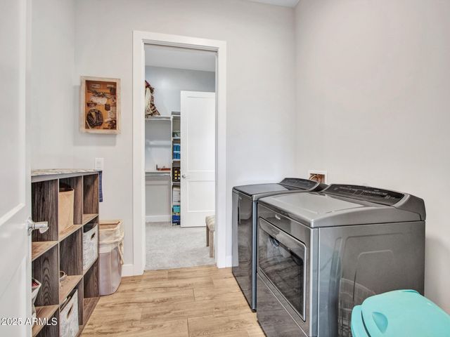 508 E GALVIN Street, Phoenix, AZ 85086