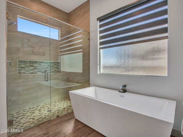 508 E GALVIN Street, Phoenix, AZ 85086