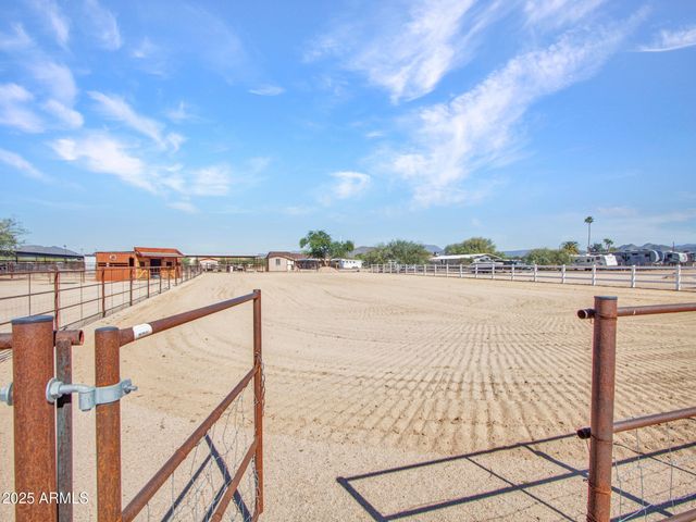 508 E GALVIN Street, Phoenix, AZ 85086