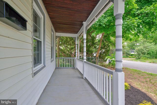 26 KOSSMAN ST, East Brunswick, NJ 08816