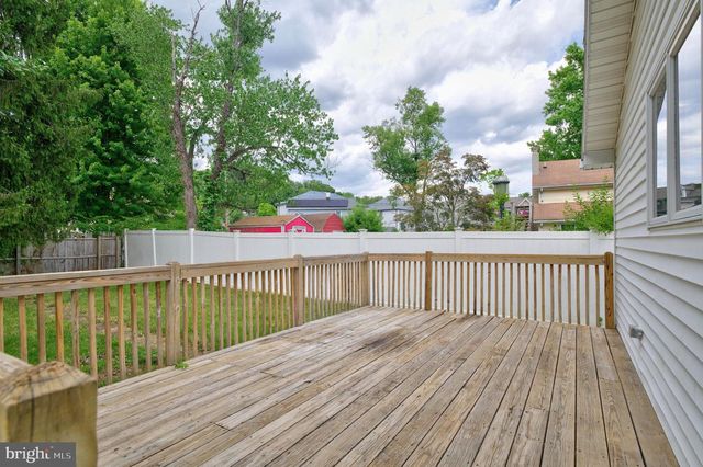 26 KOSSMAN ST, East Brunswick, NJ 08816
