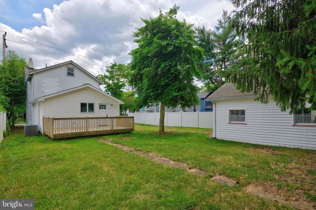 26 KOSSMAN ST, East Brunswick, NJ 08816