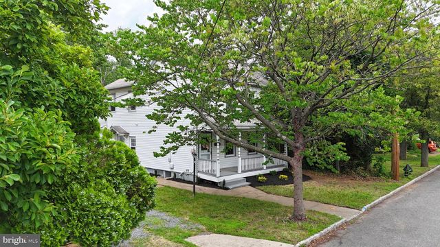 26 KOSSMAN ST, East Brunswick, NJ 08816