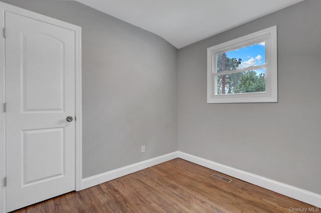 47 Hayrick Lane, Commack, NY 11725