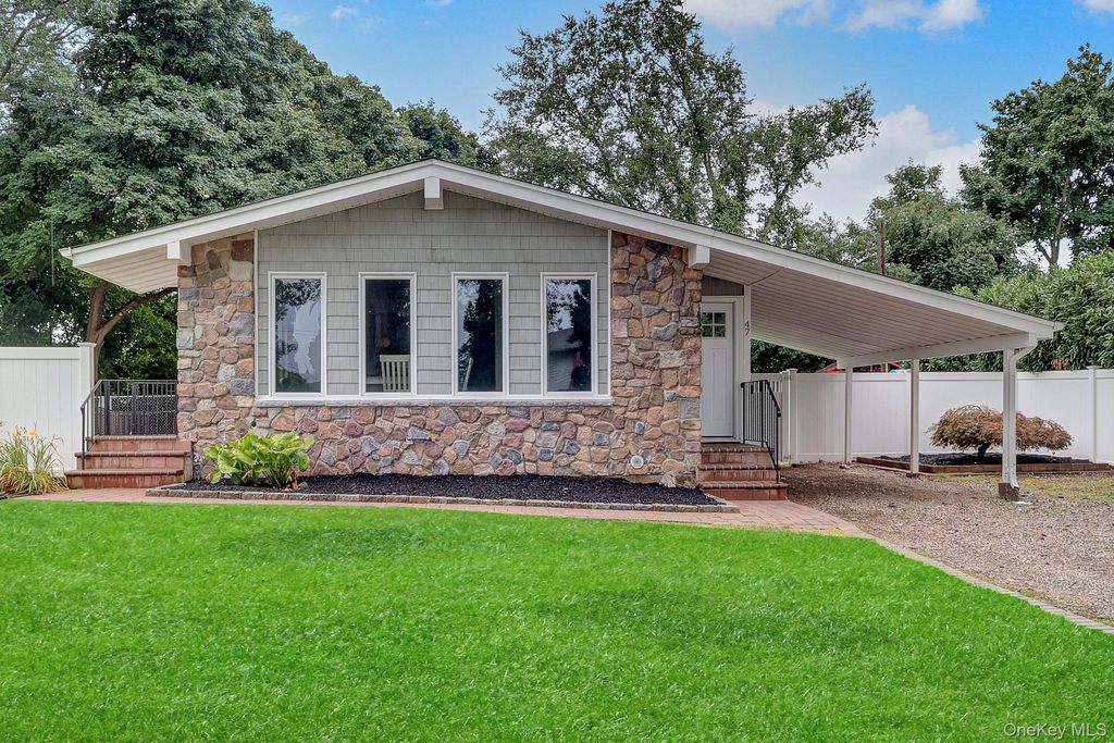 47 Hayrick Lane, Commack, NY 11725