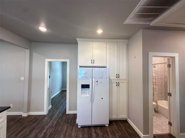 2903 Carpenter Avenue, Dallas, TX 75215