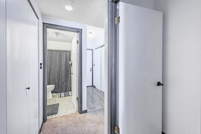 1504 WOODBRIDGE Road 3F, Joliet, IL 60436