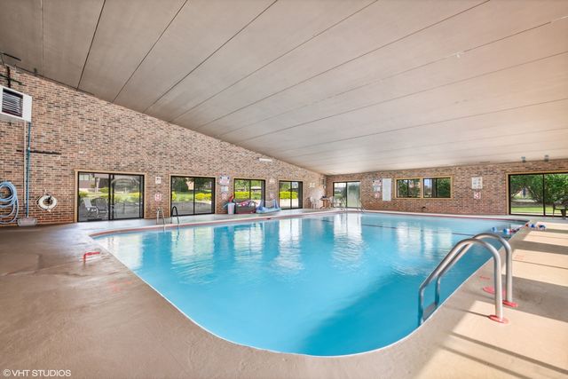 1504 WOODBRIDGE Road 3F, Joliet, IL 60436