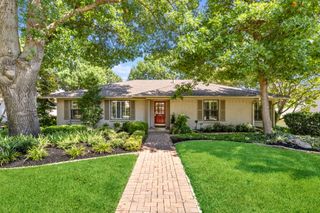 328 Ridgebriar Drive, Richardson, TX 75080