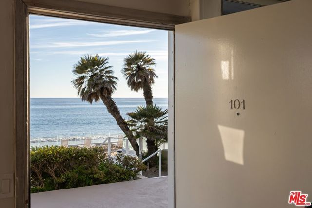 22548 Pacific Coast Highway 101, Malibu, CA 90265