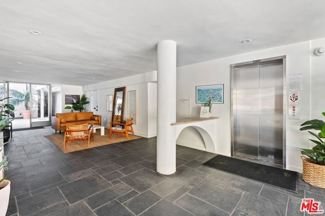 22548 Pacific Coast Highway 101, Malibu, CA 90265