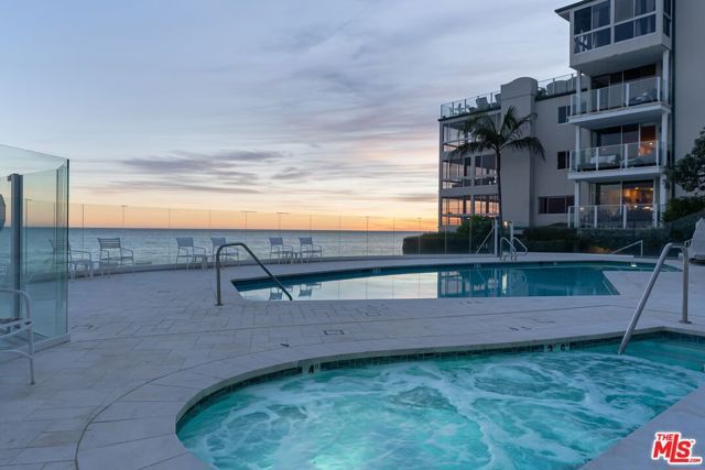 22548 Pacific Coast Highway 101, Malibu, CA 90265