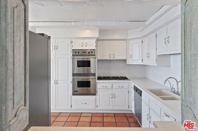 22548 Pacific Coast Highway 101, Malibu, CA 90265