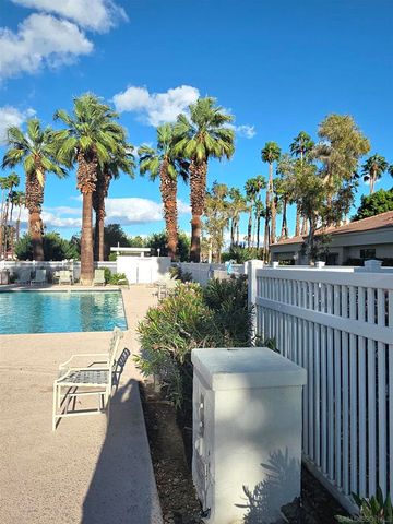 54673 Oakhill, La Quinta, CA 92253