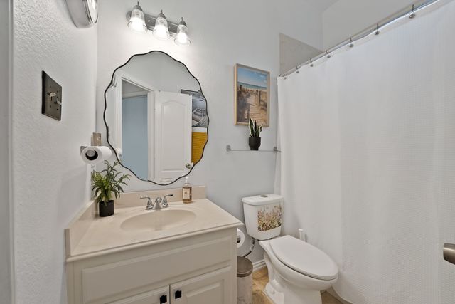 1611 Mustang Court, Cedar Hill, TX 75104