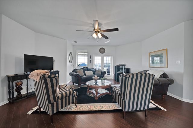 1611 Mustang Court, Cedar Hill, TX 75104