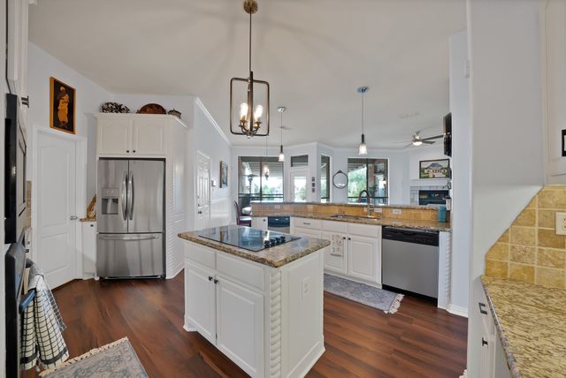 1611 Mustang Court, Cedar Hill, TX 75104