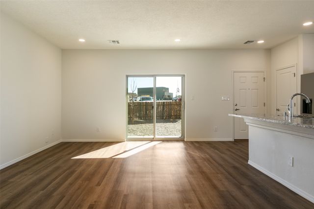 7352 Contenta Ridge Loop, Santa Fe, NM 87507