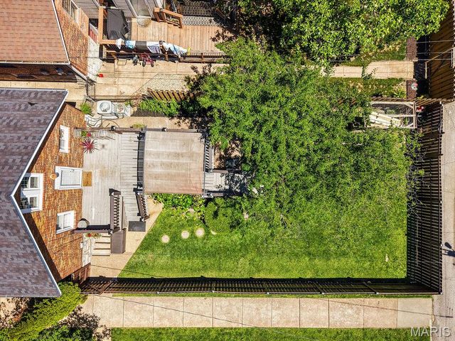 5544 Murdoch Avenue, St Louis, MO 63109