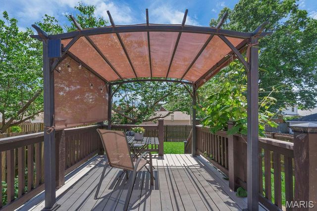 5544 Murdoch Avenue, St Louis, MO 63109
