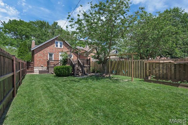 5544 Murdoch Avenue, St Louis, MO 63109