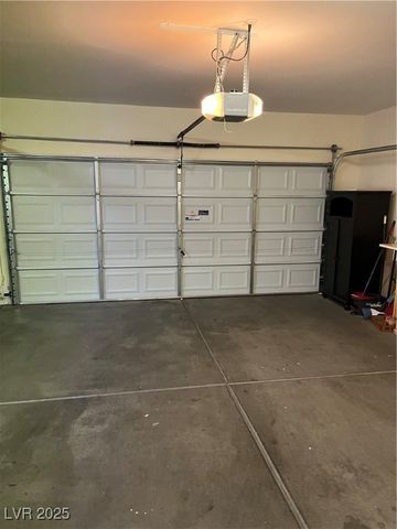 2937 Copper Beach Court, Las Vegas, NV 89117