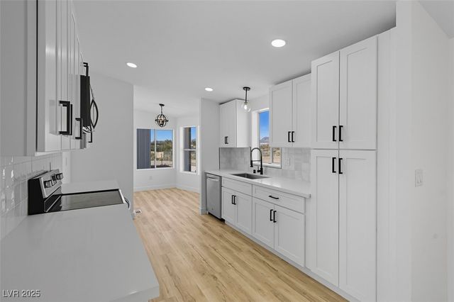 3050 Van Lane, Pahrump, NV 89048