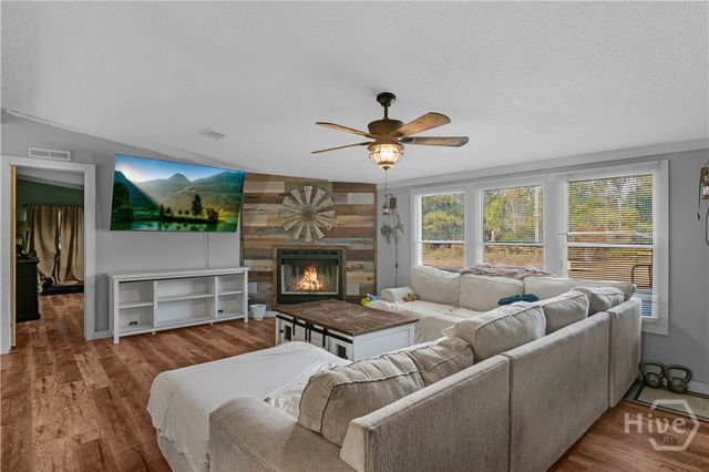 1141 Barrett Cemetery Road NE, Ludowici, GA 31316