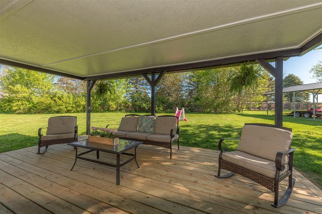 12199 N Meridian Road, Pleasant Lake, MI 49272