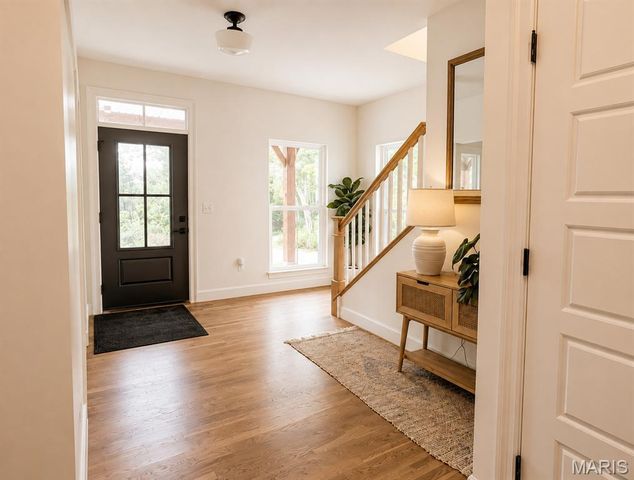 272 Spring House Valley, Pacific, MO 63069