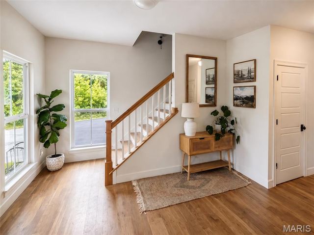 272 Spring House Valley, Pacific, MO 63069