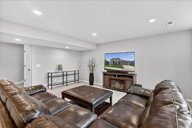 307 Galileo Drive, Madison, WI 53718